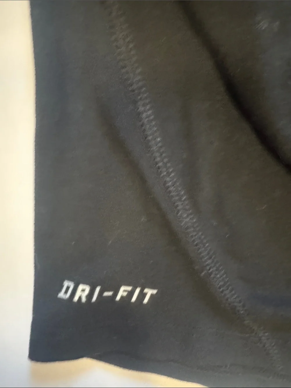 Nike Men’s Black Detroit Pistons Dri-FIT Quarter-Zip Rash Guard